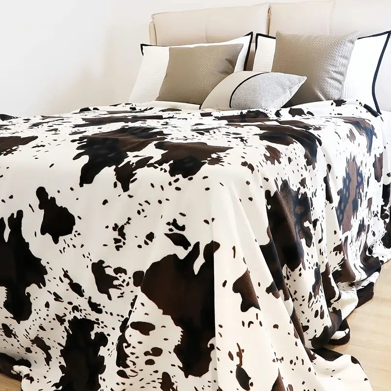 Soft & Warm Cow Print Blanket - Perfect for Bed, Couch, Office, Camping & More!